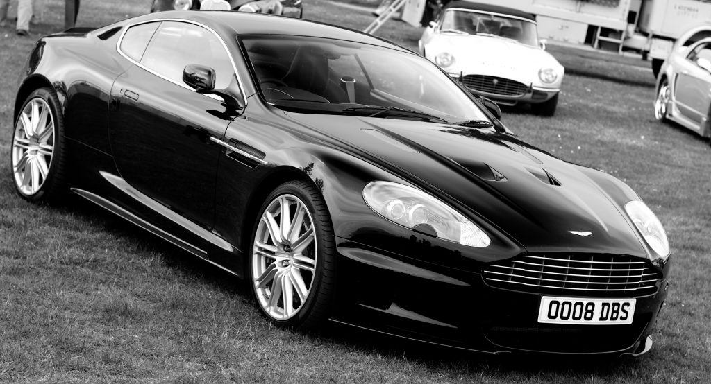 IPO Aston Martin